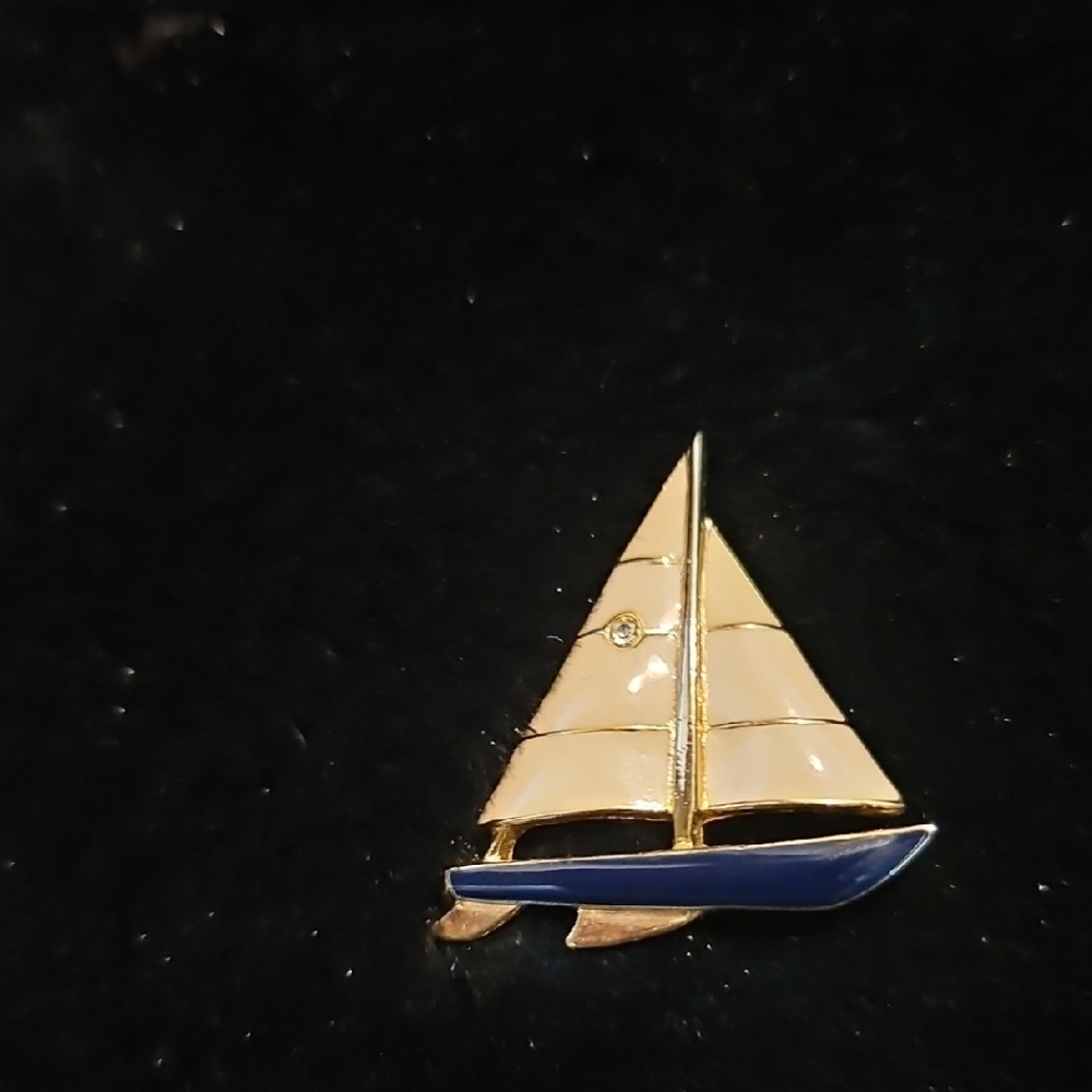 Nautical Sailboat Enamel Brooch - Cream and Blue Vintage Jewelry